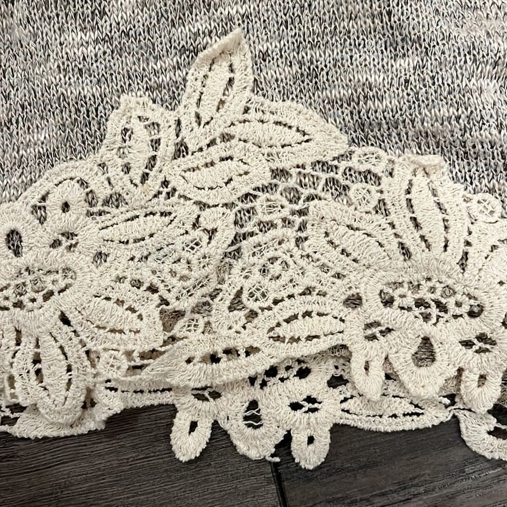 Moa Moa Knit Top - Picture 3 of 4